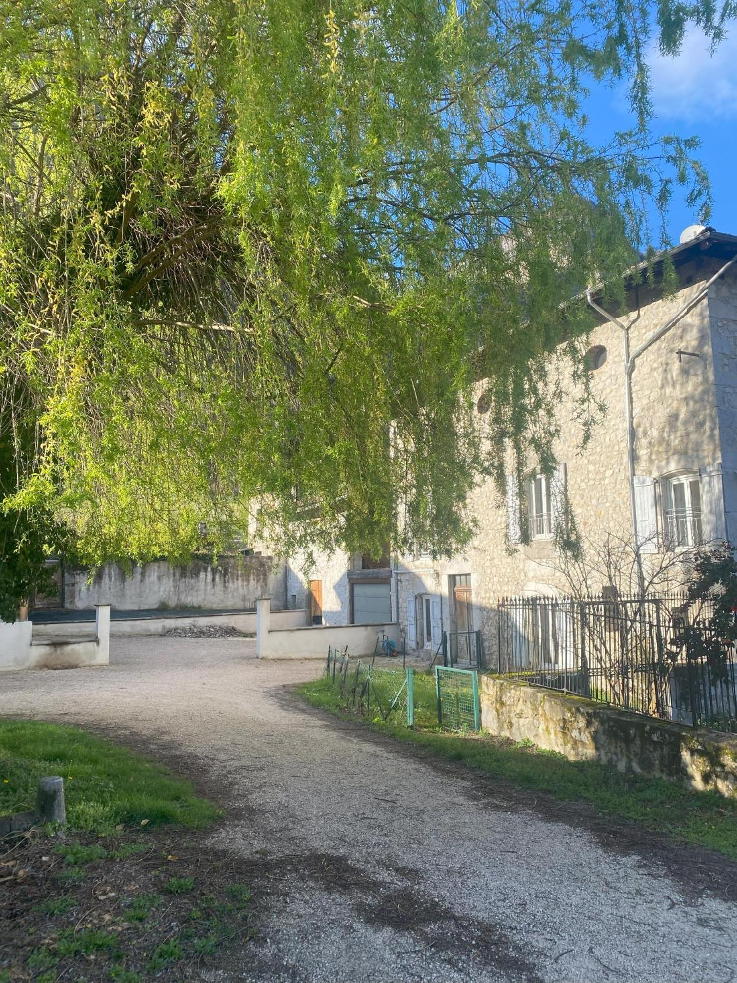 Chambres De La Ferme Du Brocey Crolles Exterior photo