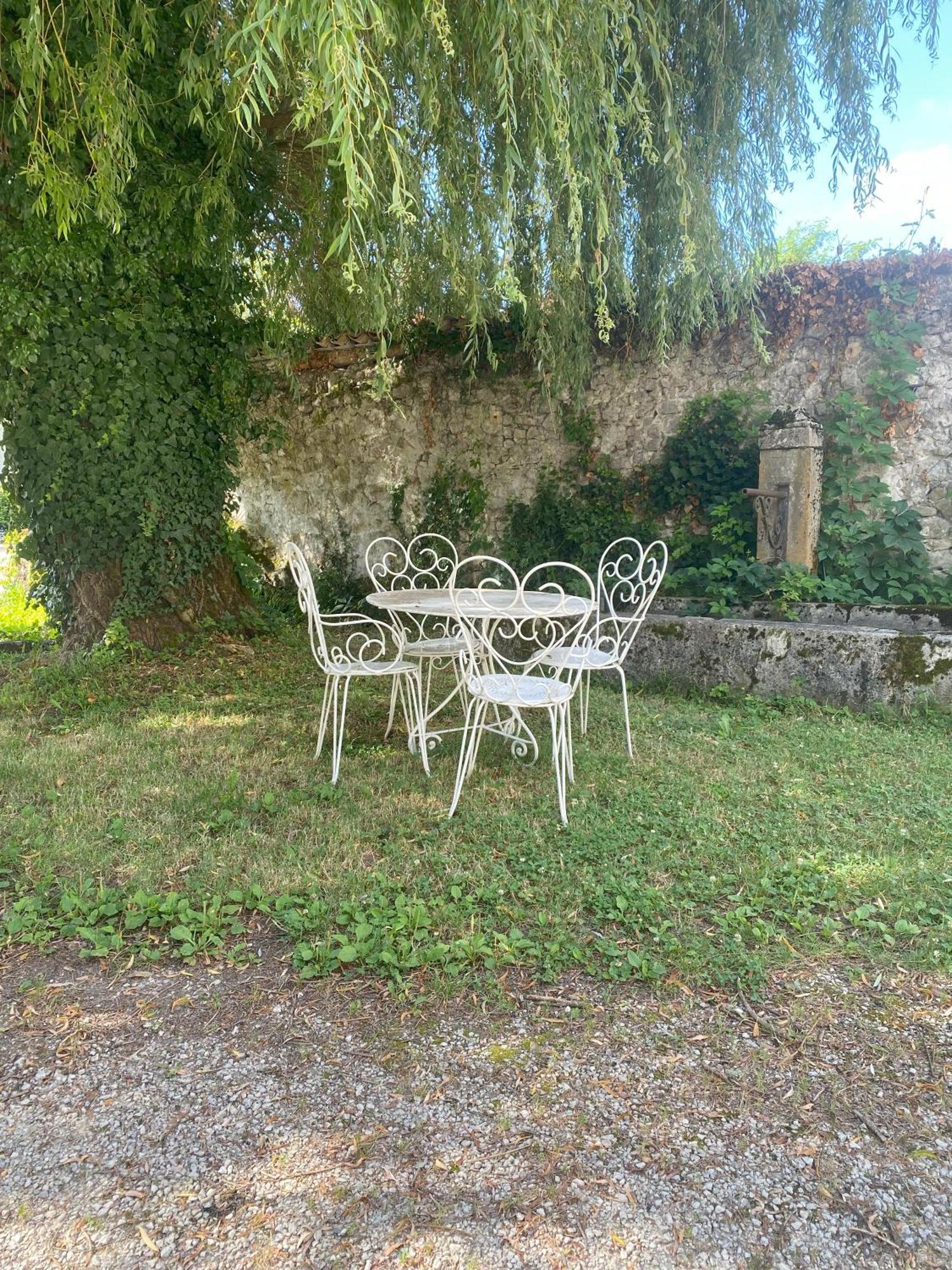 Chambres De La Ferme Du Brocey Crolles Exterior photo